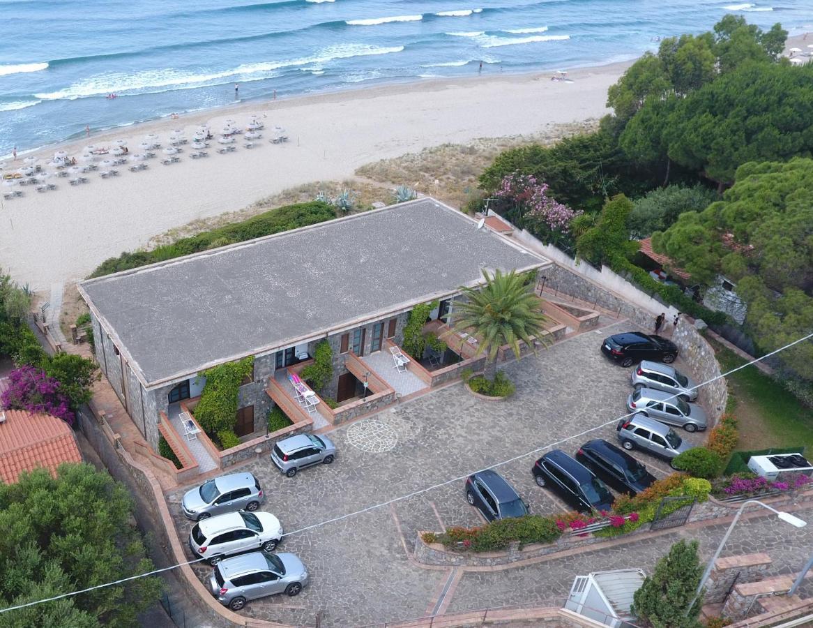 Residence Le Palme - Appartamenti Sul Mare - Spiaggia Tra Palinuro E Caprioli Pisciotta Εξωτερικό φωτογραφία