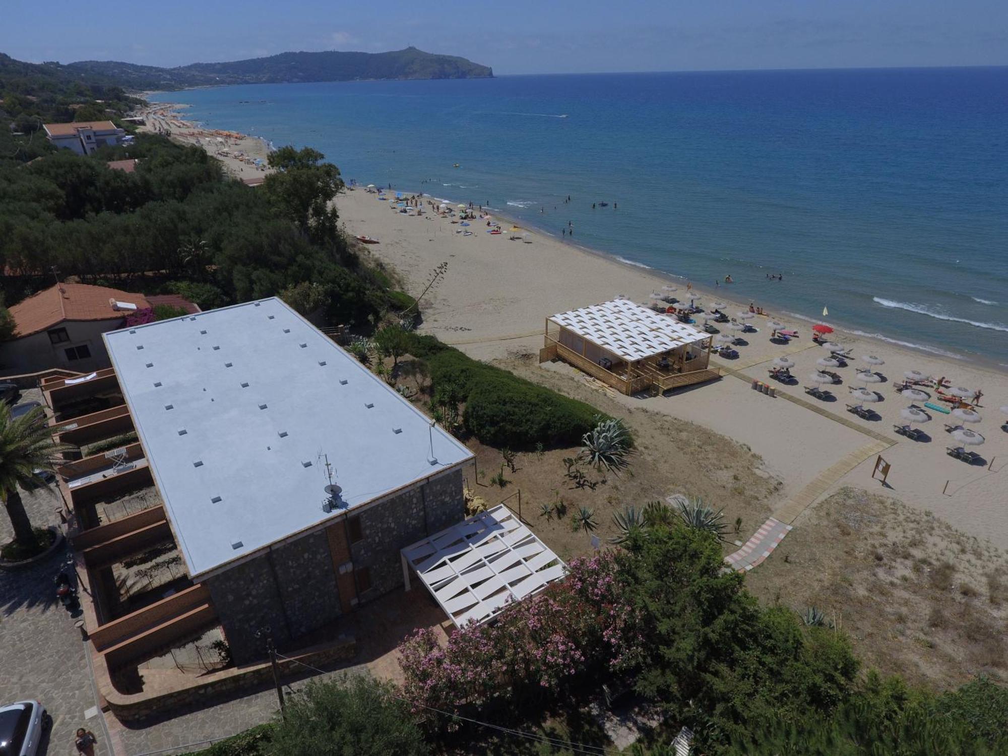 Residence Le Palme - Appartamenti Sul Mare - Spiaggia Tra Palinuro E Caprioli Pisciotta Εξωτερικό φωτογραφία
