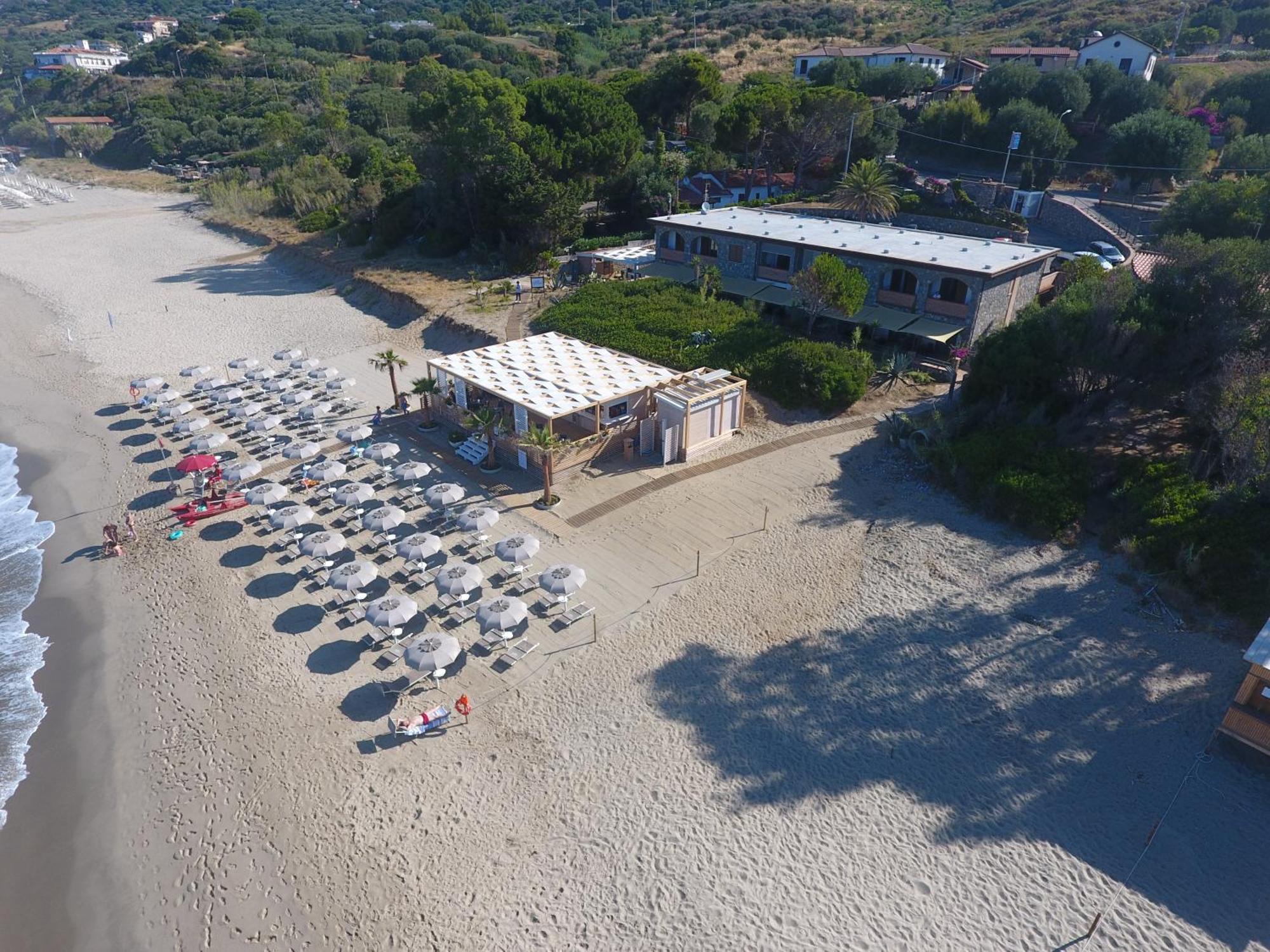 Residence Le Palme - Appartamenti Sul Mare - Spiaggia Tra Palinuro E Caprioli Pisciotta Εξωτερικό φωτογραφία