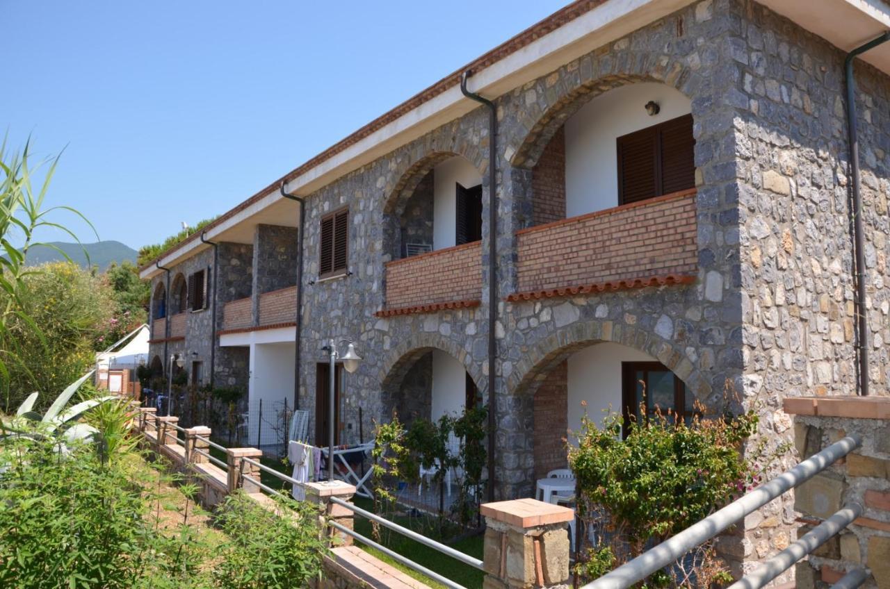 Residence Le Palme - Appartamenti Sul Mare - Spiaggia Tra Palinuro E Caprioli Pisciotta Εξωτερικό φωτογραφία