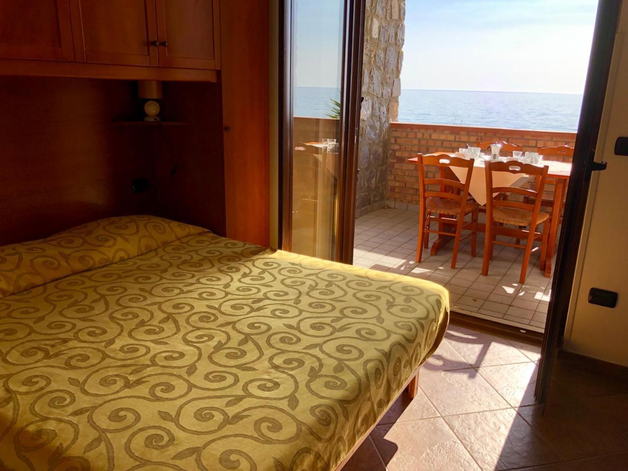 Residence Le Palme - Appartamenti Sul Mare - Spiaggia Tra Palinuro E Caprioli Pisciotta Εξωτερικό φωτογραφία