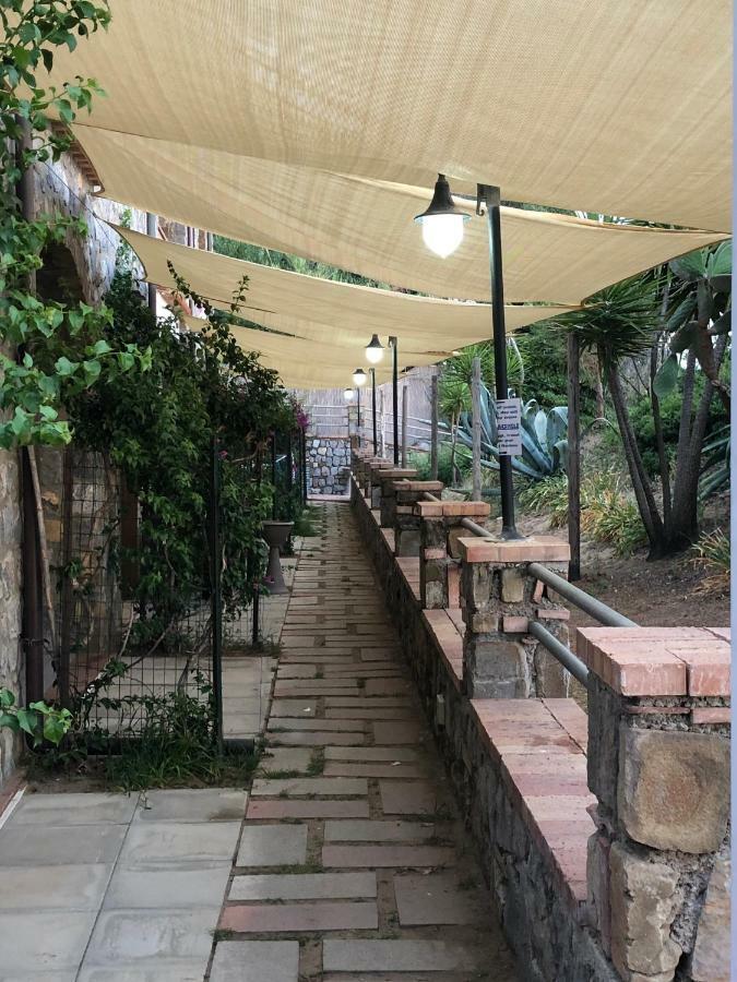 Residence Le Palme - Appartamenti Sul Mare - Spiaggia Tra Palinuro E Caprioli Pisciotta Εξωτερικό φωτογραφία